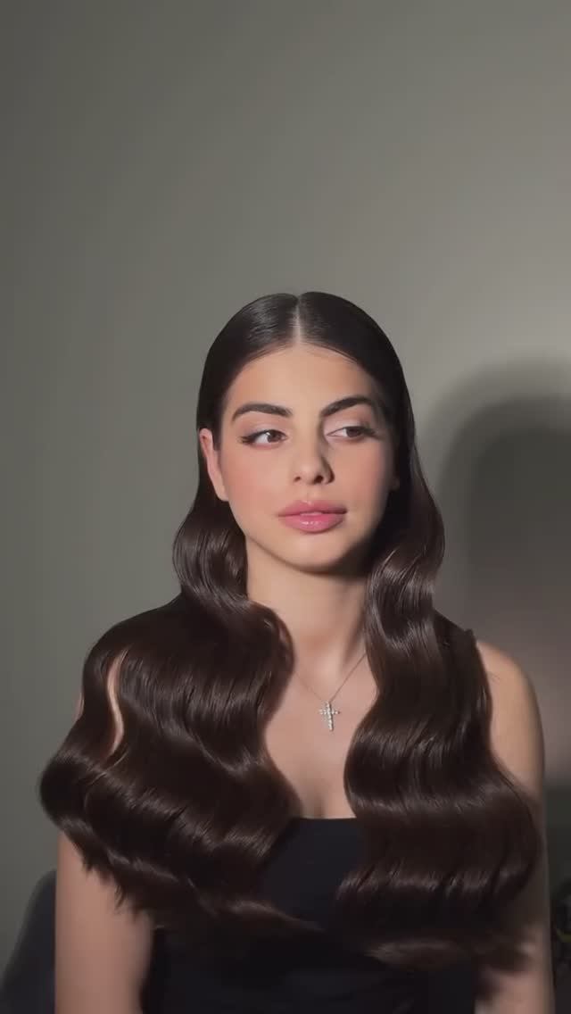 Самая стильная укладка для невесты - голливудская волна прическа укладка волосы локоны