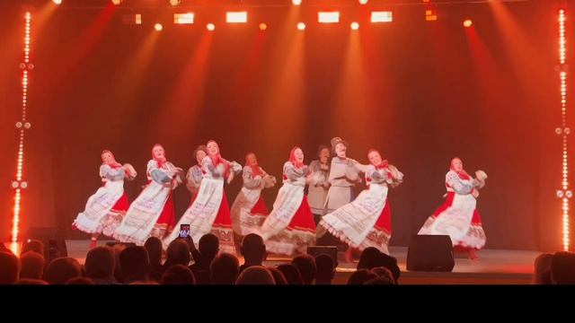 Народный коллектив песенно-танцевальный ансамбль Сузорье 15.04.26