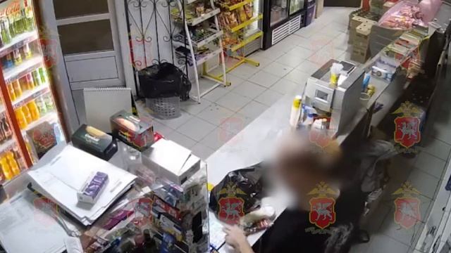 В Евпатории полицейские раскрыли кражу денежных средств с найденной банковской карты