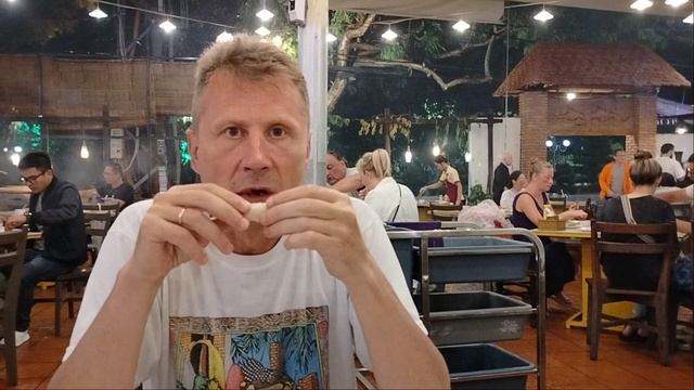 Не понравилось мясо крокодила!