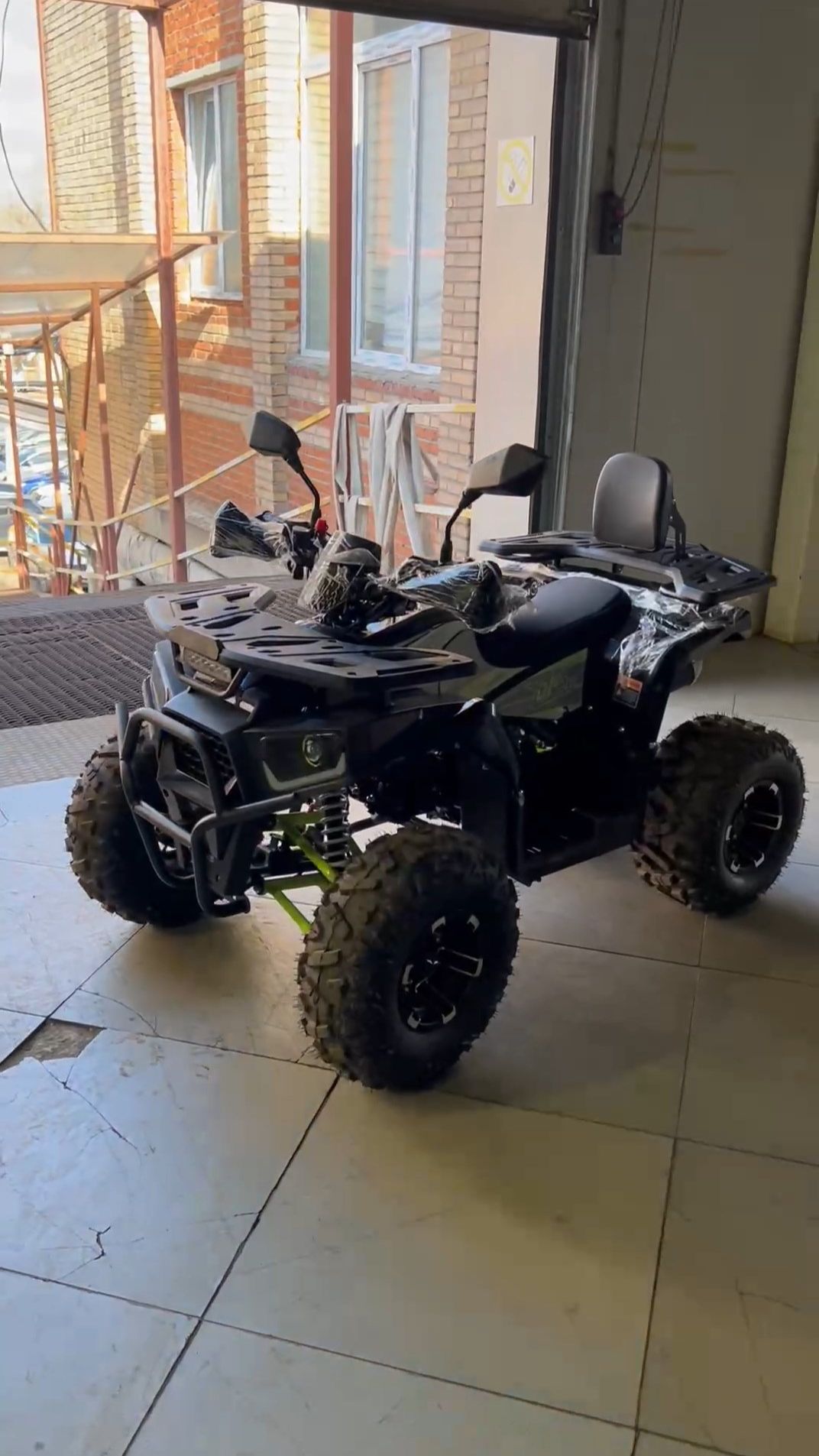 Детский квадроцикл Bizon 125