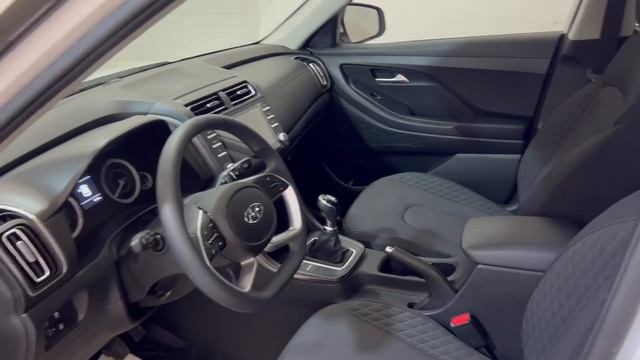 Solaris HC 2025 1,6 мт белая