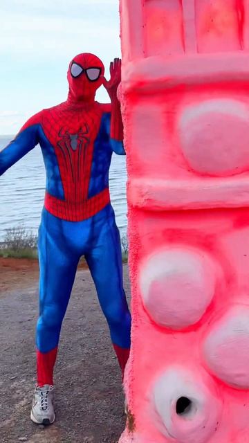 Funny video from Spider-Man spiderman