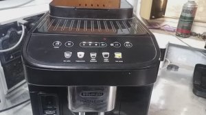 Полная чистка и обслуживание кофемашины Delonghi Magnifica Evo | Весь процесс