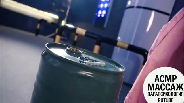 Азиаточка шалит. 18+. Эротика