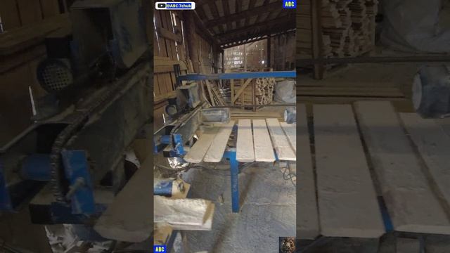 Обычная работа на производстве тарных изделий будогощь щитнастила