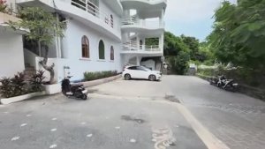 Беженец🇮🇩Бали. АМЕД. ЭЛЕКТРОМАШИНА НЕ ОНА ДЛЯ ТЕБЯ, А ТЫ ДЛЯ НЕЕ. КЛАССНЫЙ НОМЕР НА ПЕРВОЙ ЛИНИИ.