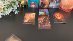 Что он чувствует к тебе сейчас ❤️🔥💐🍒Таро