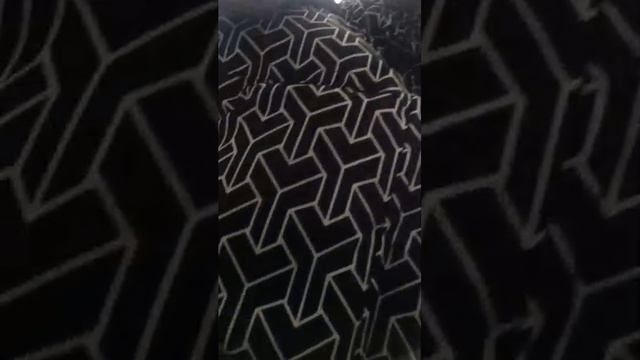 гуляем с сестрой.