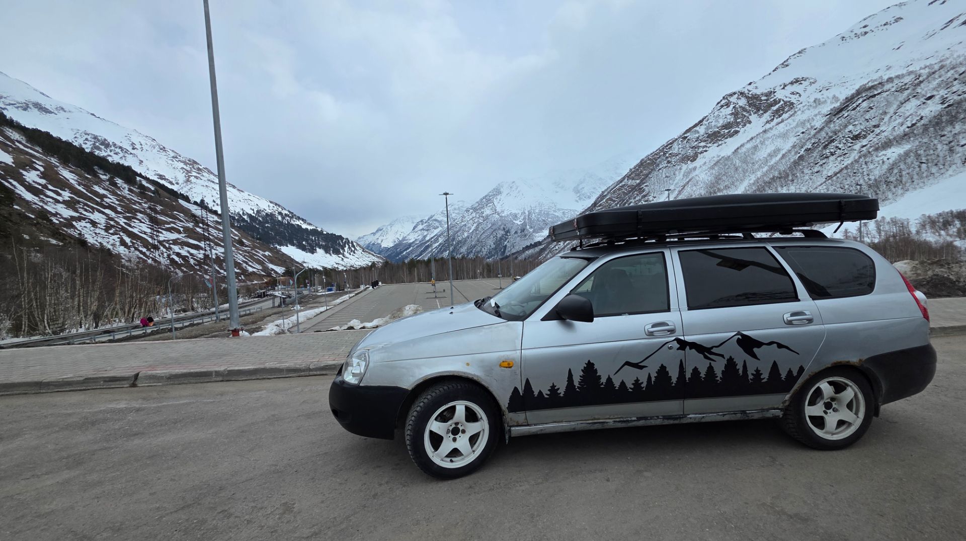 Палатка на крышу автомобиля