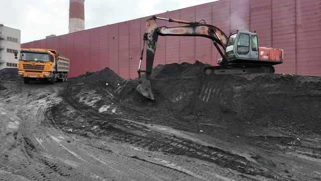 На ОЭМК шламы, образующиеся при очистке отходящих газов, используют в производстве окатышей