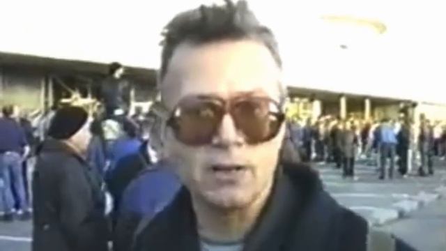 Эдуард Лимонов после штурма Останкино 1993 год.