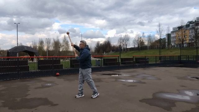 Упражнения с деревянным колокольчиком для фитнеса (16)