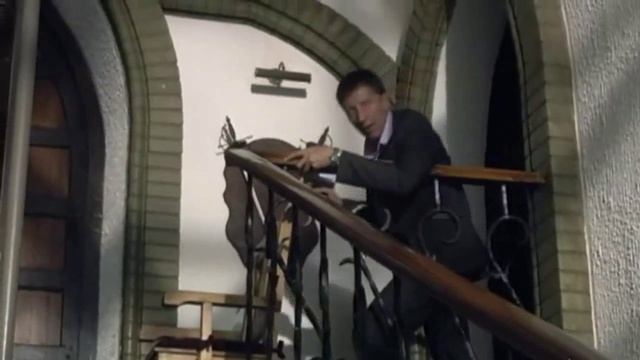 Сериал Побег На Колени Только Перед Богом