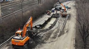 ДО ПЕРВОЙ ТРУБЫ НЕЛЬЗЯ: УСТРАНЯТЬ ПОСЛЕДСТВИЯ ЧП НА СЕМАФОРНОЙ БУДУТ МЕСЯЦ