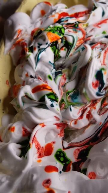 Красивые пасхальные яйца. Красьте всей семьей.