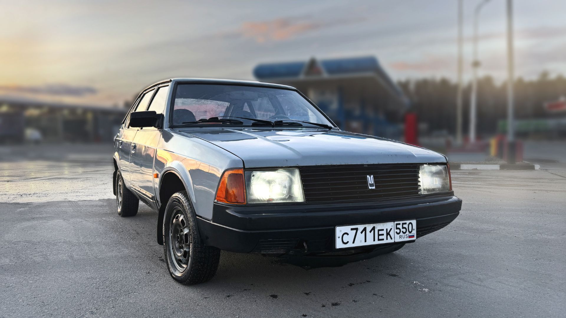 МОСКВИЧ 2141 / СТАВИМ НА ХОД И КАТАЕМСЯ