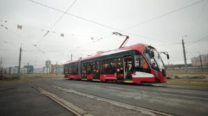 Тебе водить. Автопарковщик vs. человек, беспилотный трамвай, почему подтекает масло?