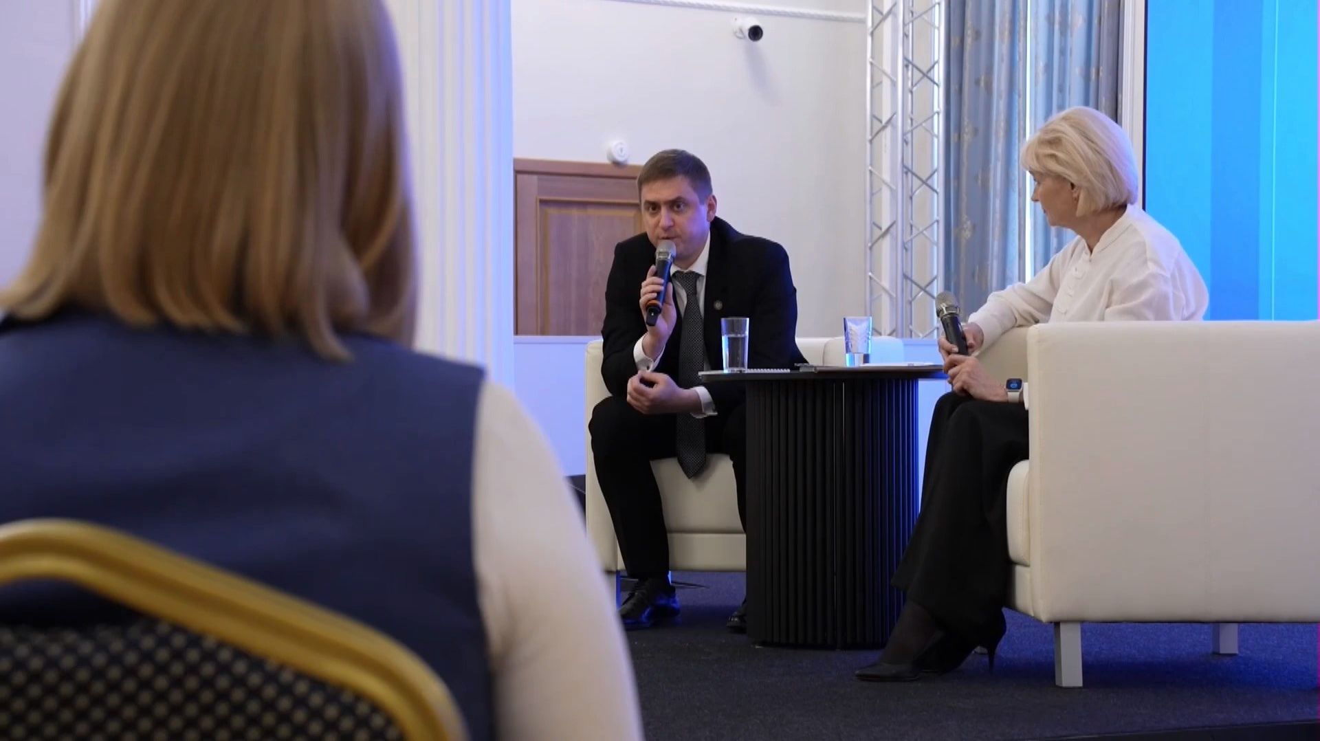 Итоги «Часа с зампредом»: что изменилось в сфере здравоохранения