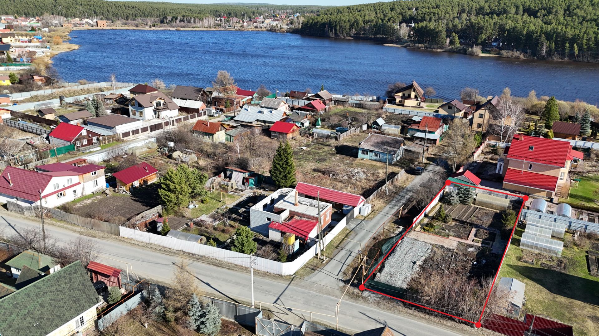 В продаже участок возле Черданского вдхр