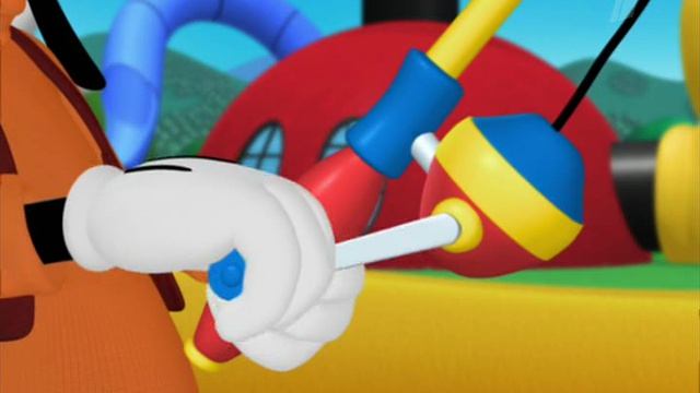 Гуфи строитель