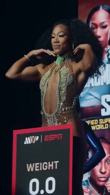 Алисия Баумгарднер во всей своей красе