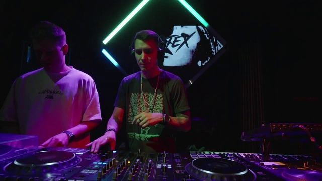 SvyatEx - HB KOZHEVNIKOV & AILON 4KICK Party Set (11.04.2026) (Club/Organic House Mix)