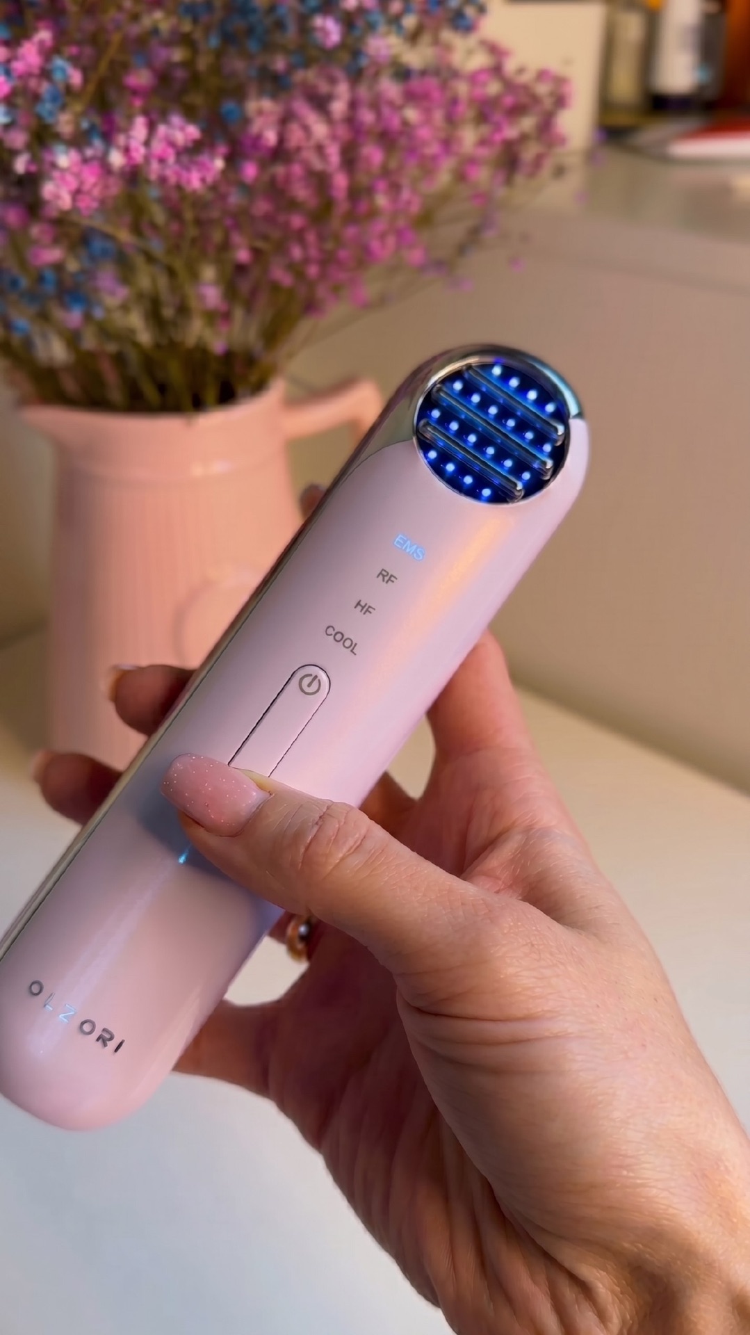 Как отказаться от ботокса раз и навсегда? Спойлер: аппаратная косметология