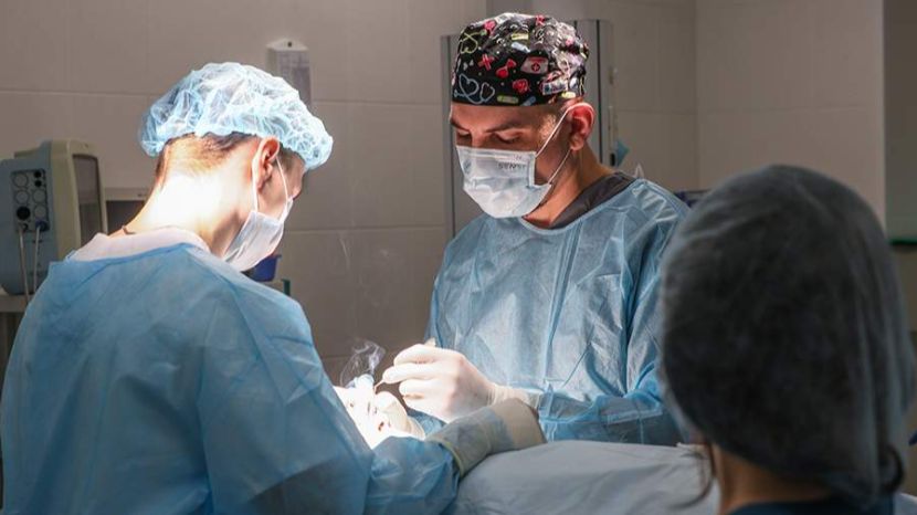 Пластический хирург назвала противопоказания для операции