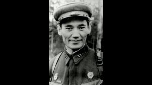 Панфиловец - Батыр Бауыржан Момышулы. Первый проект