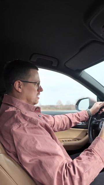 Почему я могу сидеть в сделке месяц?