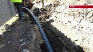 ТК "Родной".В Ирмино при поддержке шеф-региона Омской области меняют полностью изношенный водопровод