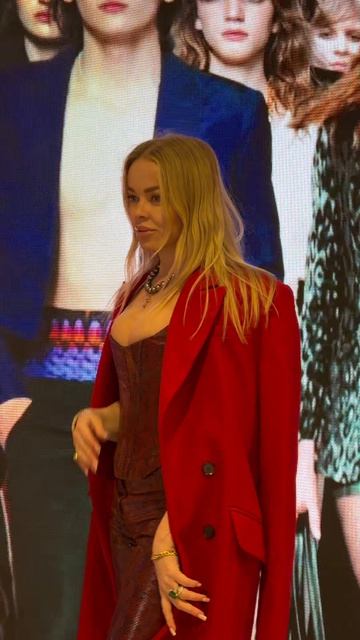 Сможем мир перевернуть - Елена Князева 