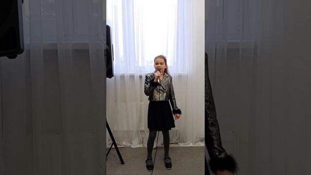 Савина Анастасия Дмитриевна - Радуги-дуги