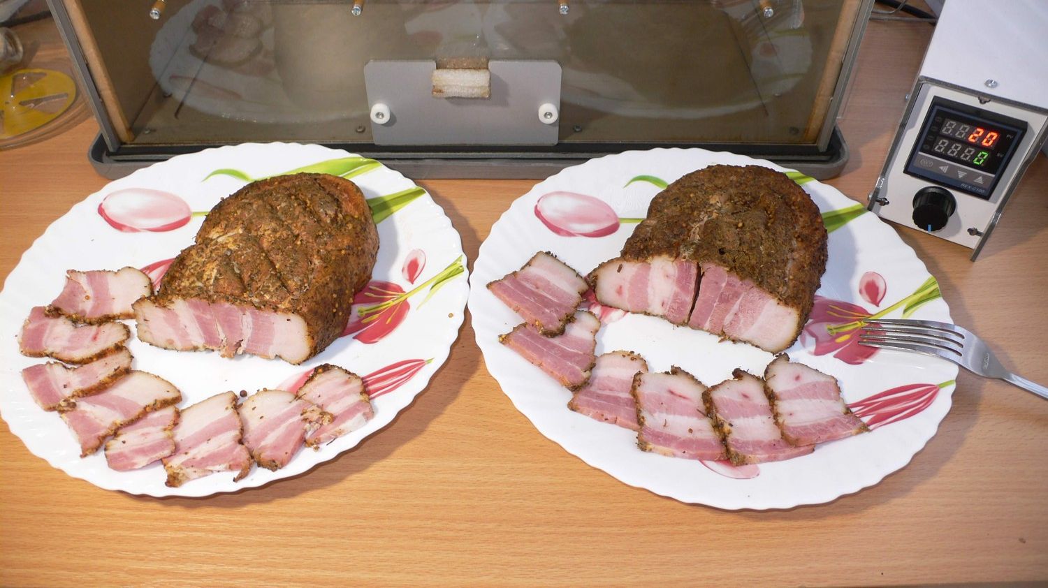 Пастрома и Пастрами в Универсальной Домашней Коптильне УДК-50