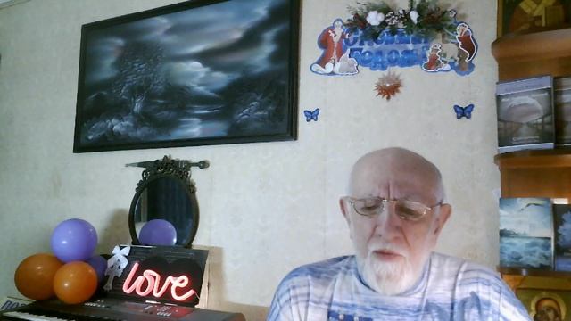 1.Птицы выплеснули  песни 2.Какая связь 3.Чвидетель бед моих 4.Я любил её