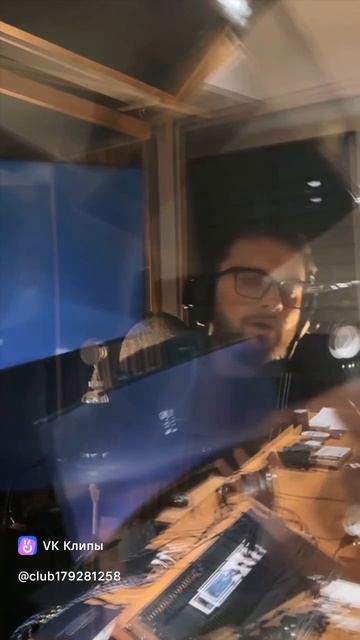 Работаем на студии