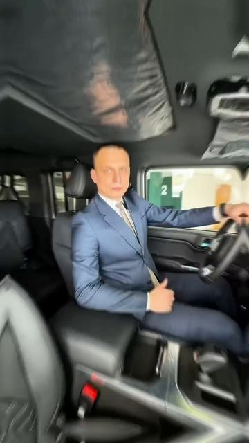 BAW 212  настоящий внедорожник: он сочетает проходимость уровня подготовленных машин с комфортом...