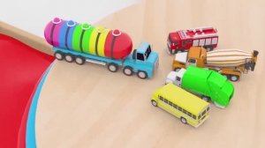 Изучаем цвета и формы - Транспортные средства с цистернами для воды - Цвета для детей