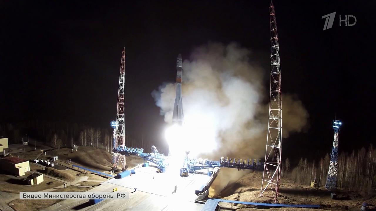 Запущенные с космодрома Плесецк военные спутники выведены на расчетную орбиту.