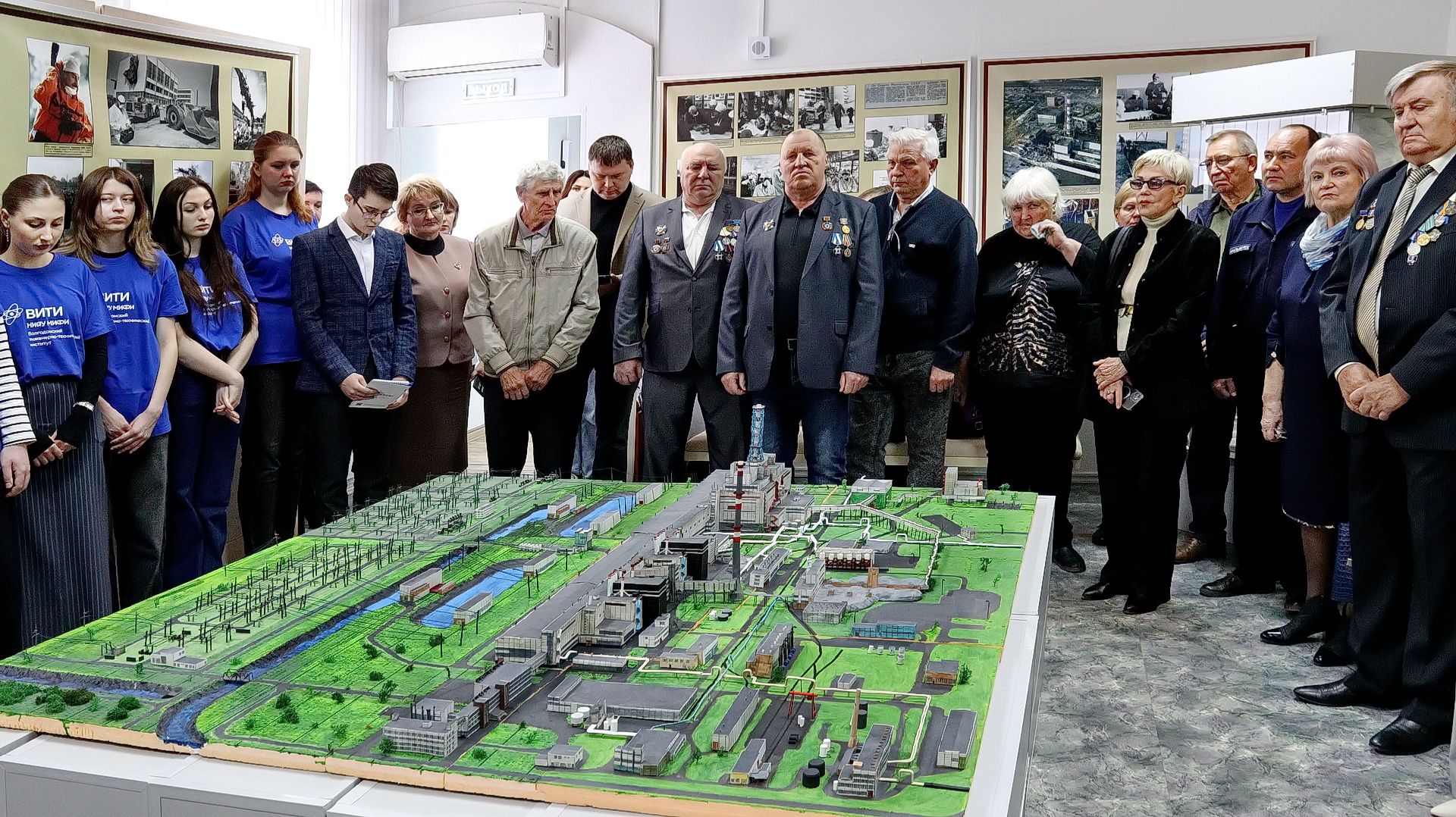 17.04- выставка в музее Волгодонска к 40-летию Чернобыльской трагедии