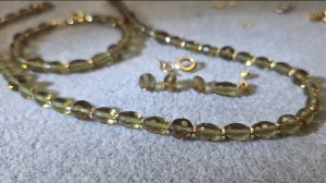 Стильный комплект из султанита и корейской фурнитуры. МК и набор для творчества