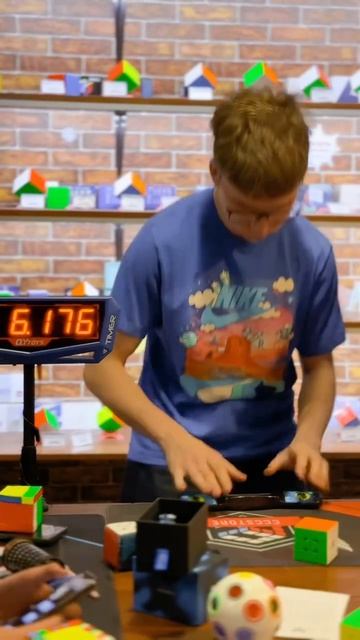 Спидкуберы отжигали на сходке 12 апреля! Теперь ждём всех на сходке в мае!