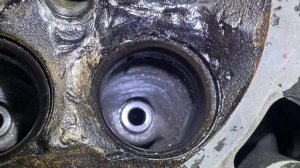 Дефектовка ГБЦ от гидроцикла Двигатель Rotax 4-TEC 215 2006 причина снятия обрыв тарелки клапана