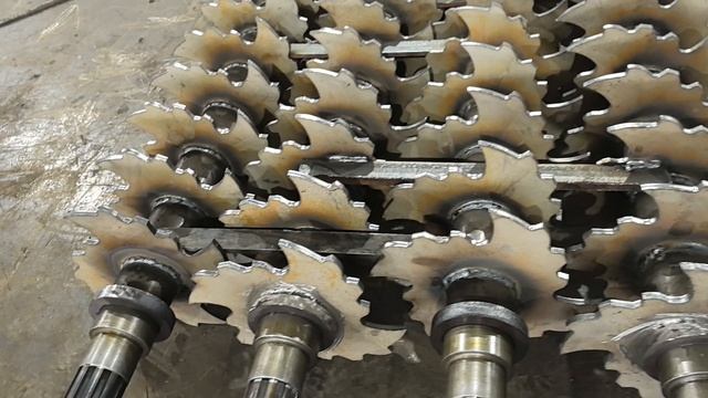 ДРОБИЛКА РОТОРНАЯ! МЫ ДЕЛАЕМ ТЕХНИЧЕСКИЕ ШЕДЕВРЫ! Я ВЫНУЖДЕН ОТДАВАТЬ СВОИ ЧЕРТЕЖИ В ДРУГИЕ СТРАНЫ?