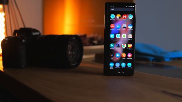 Обзор Samsung Galaxy Fold 4 и Galaxy Flip 4: огранка алмаза! смотреть онлайн