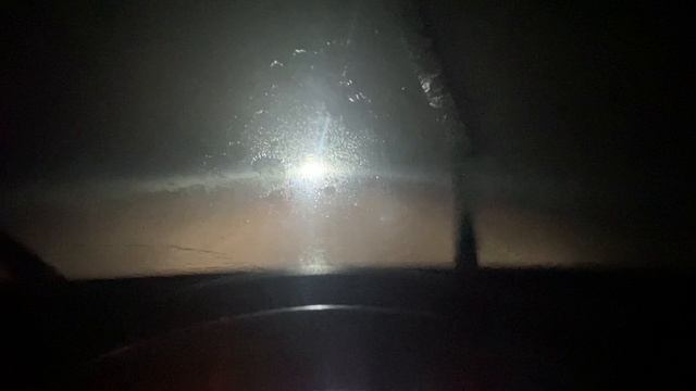 Сильнейший дождь в дороги