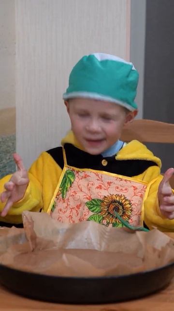 5 Кулинарный поединок мама с ребенком готовит еду