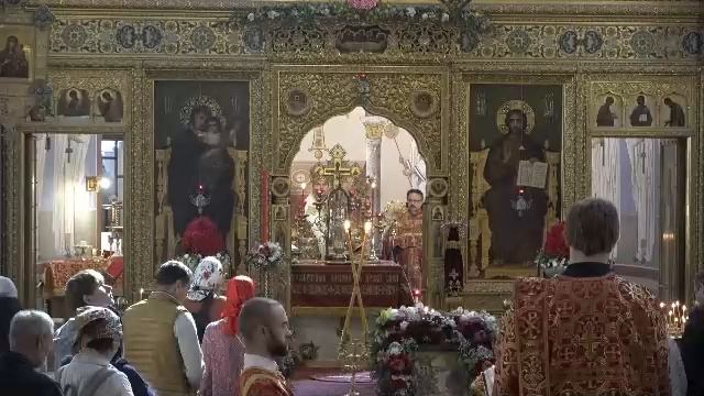 17.04.2026 Литургия. Последование в честь Пресвятой Богородицы ради Ее «Живоносного Источника»