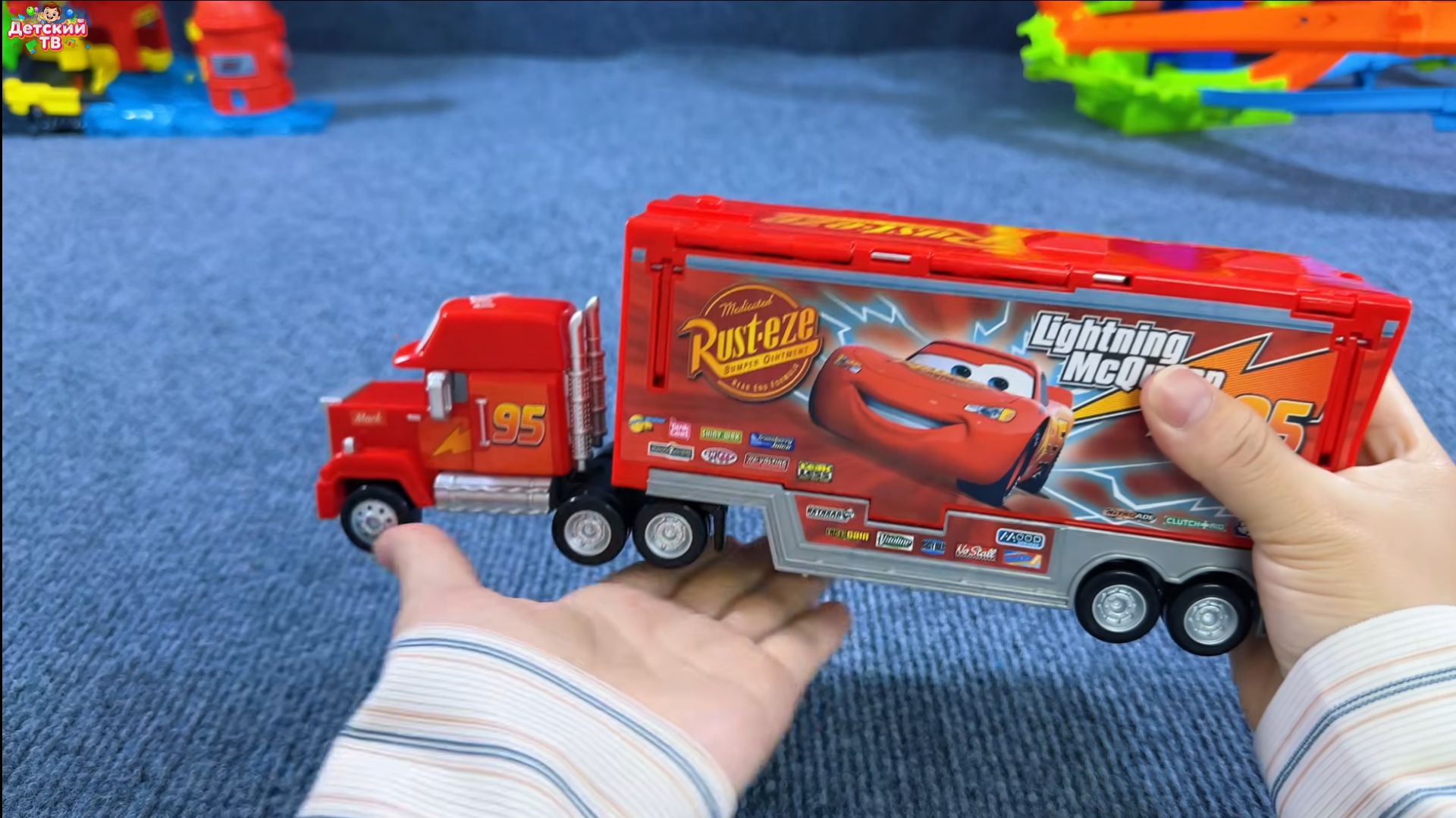 Огромный набор Тачки 😱 Динозавр и машинки! Что внутри?